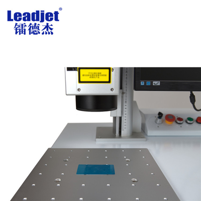 OEM金属/ラベル/札のためのデスクトップの光学20With50W繊維レーザーの印機械